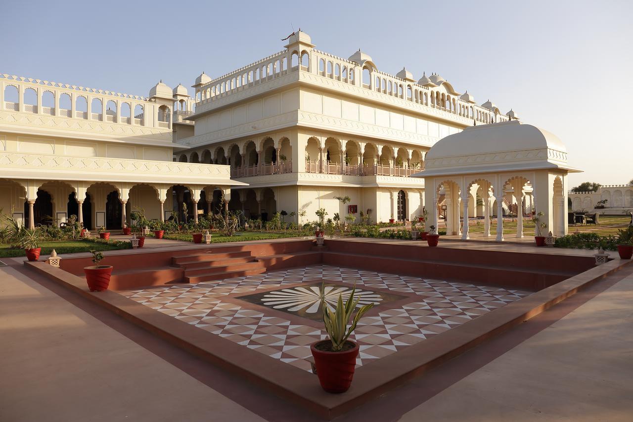 Laxmi Palace Dausa Eksteriør bilde